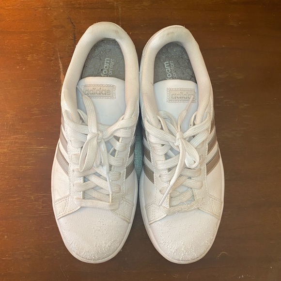 Adidas - Picture 7 of 8